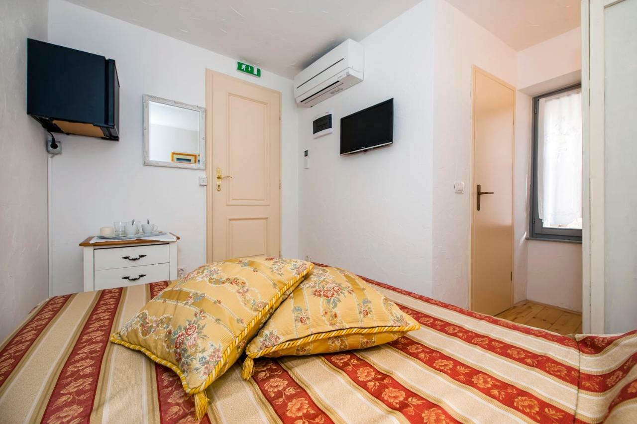 Guest House Sotto I Volti Centro Storico Rovinj Buitenkant foto