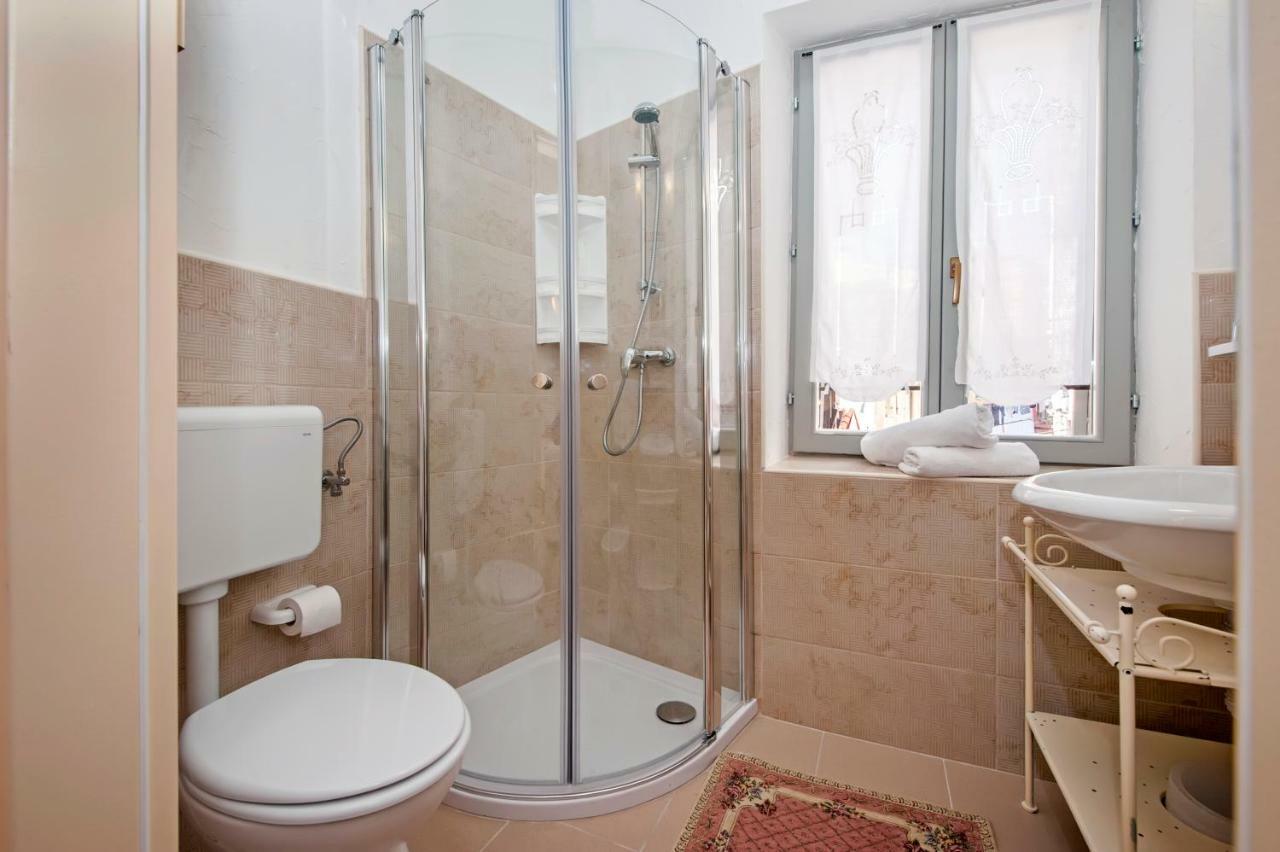 Guest House Sotto I Volti Centro Storico Rovinj Buitenkant foto