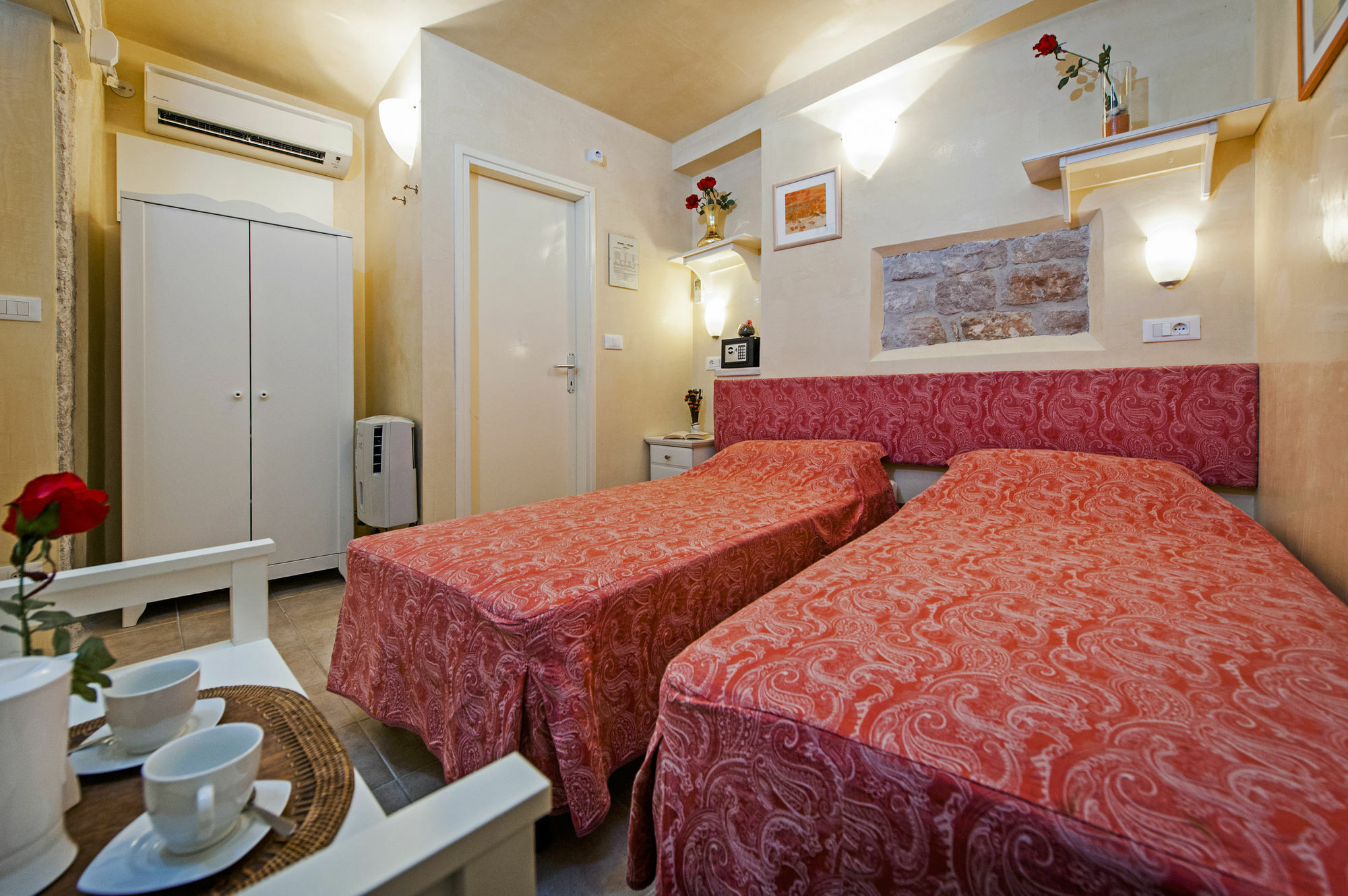 Guest House Sotto I Volti Centro Storico Rovinj Buitenkant foto